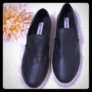 Black Steve Madden